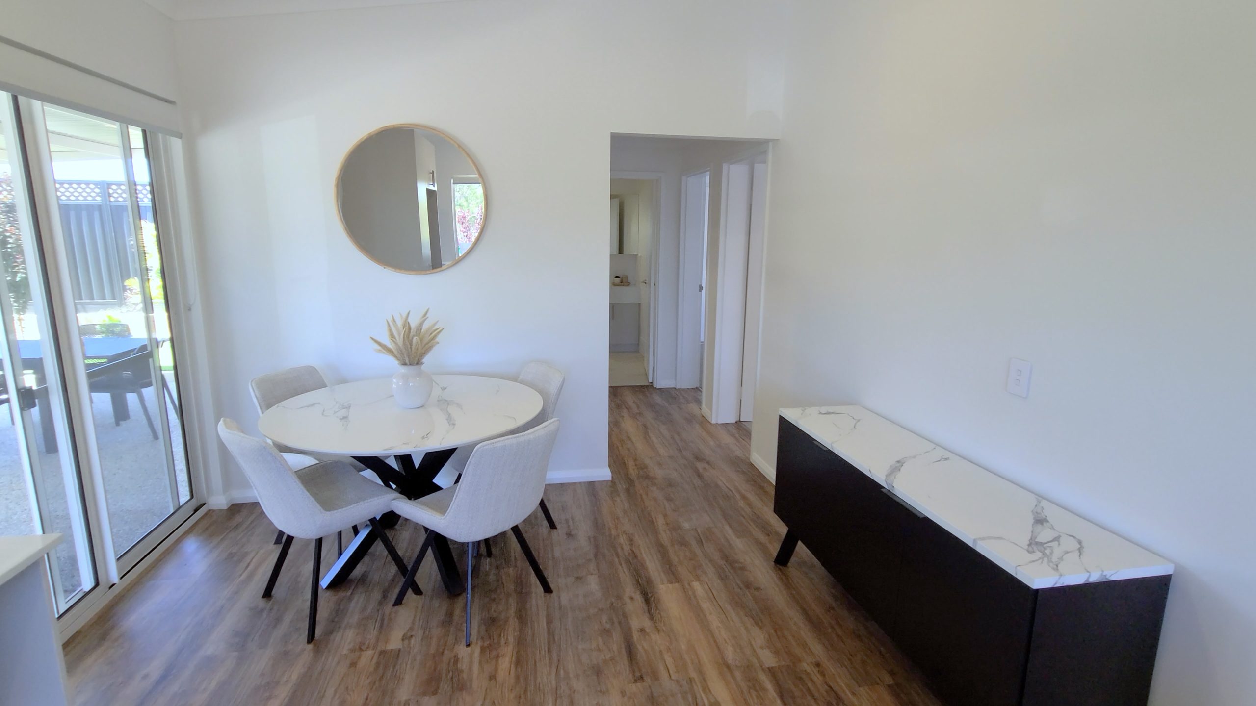 Gingin Eco Lifestyle Village - The Honeyeater