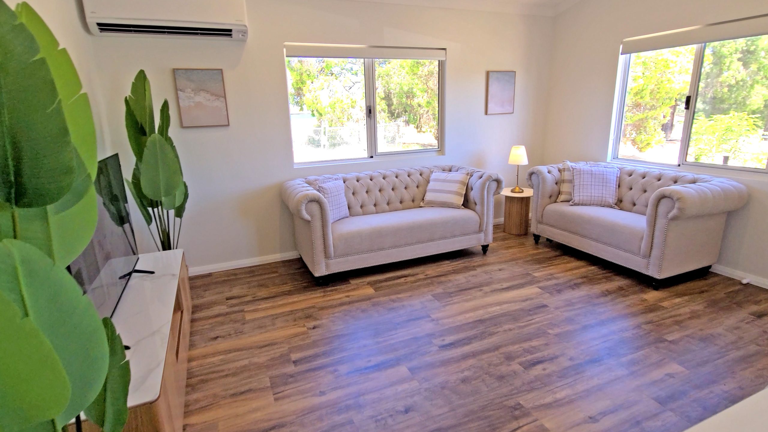 Gingin Eco Lifestyle Village - The Honeyeater