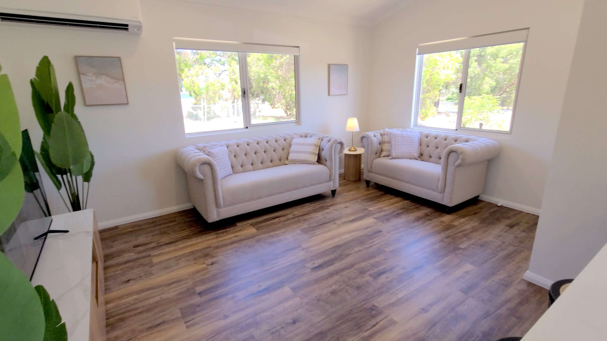 Gingin Eco Lifestyle Village - The Honeyeater