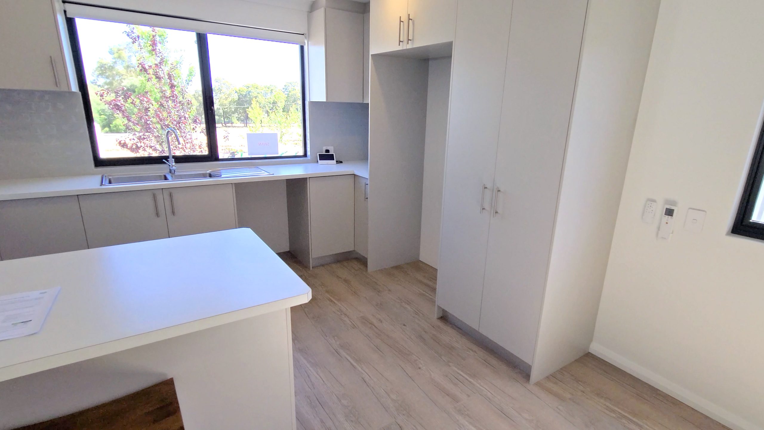 Gingin Eco Lifestyle Village - The Swan