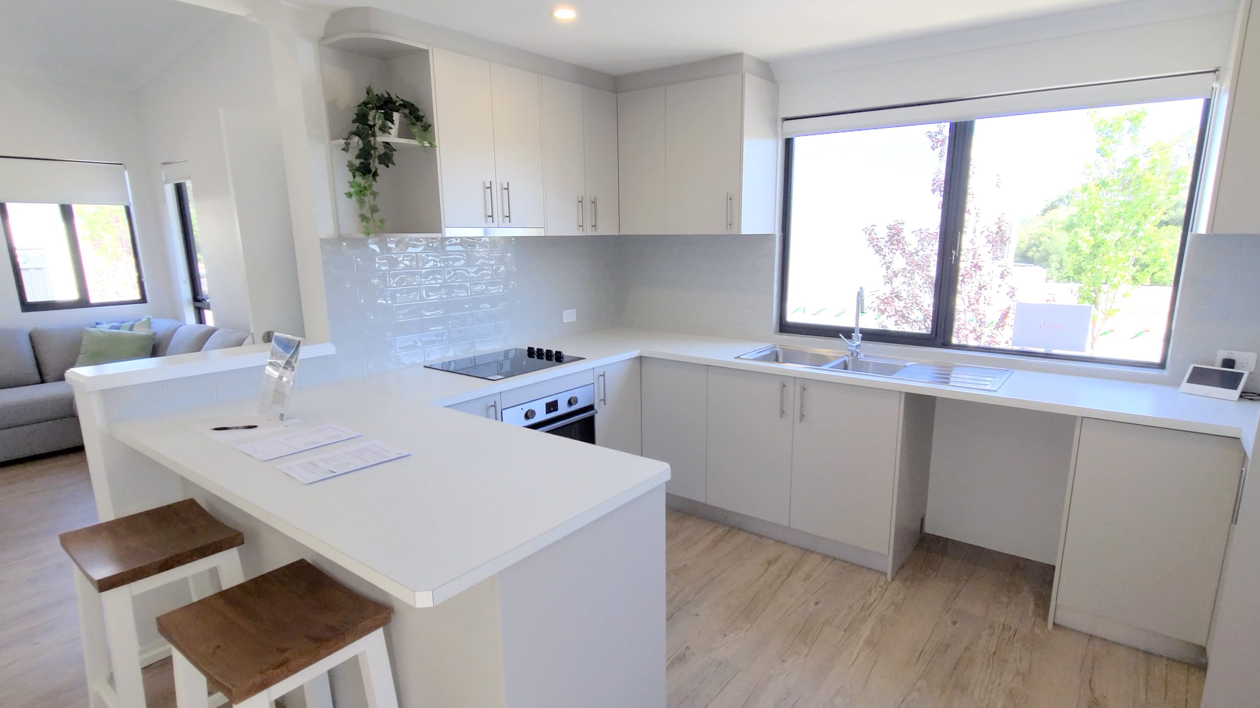 Gingin Eco Lifestyle Village - The Swan